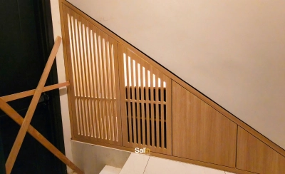 Kabinet Bawah Tangga
